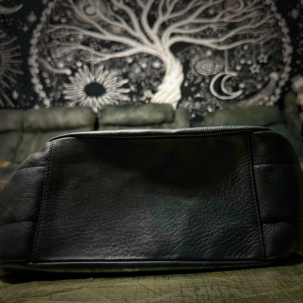 Authentic Vintage Gucci Black soft Leather hobo shoulder bag ❌90% OFF SALE❌ - Picture 15 of 17